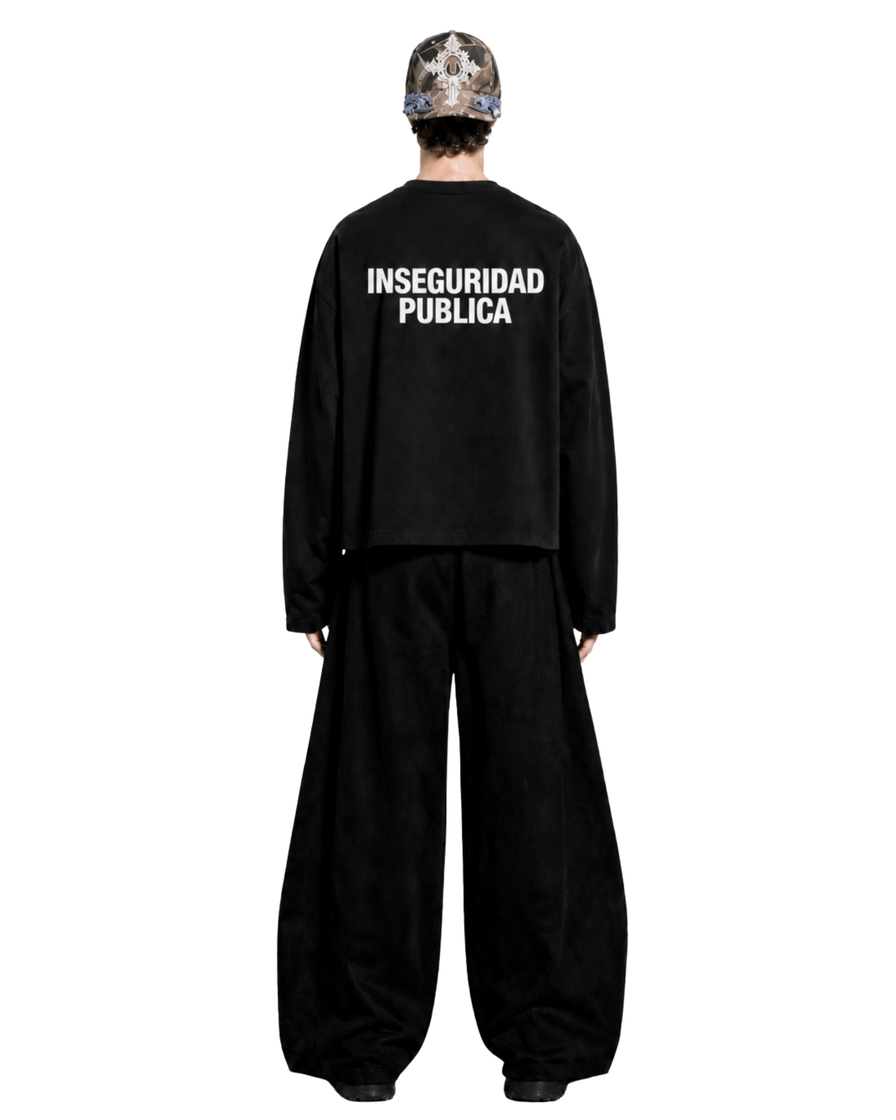 INSEGURIDAD PUBLICA LONG SLEEVE T-SHIRT